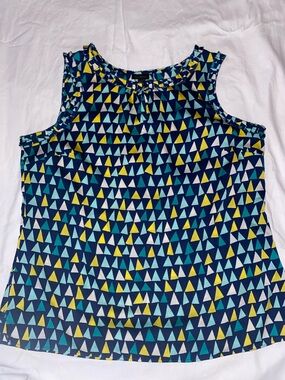 Talbots Navy Geometric Triangle Print Sleeveless Top